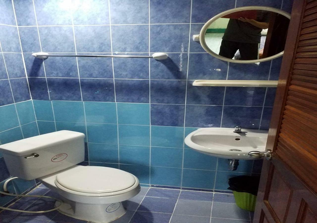 Rung Tawan Hostel Pantai Kata Luaran gambar